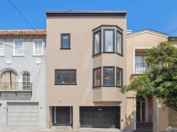 1BR/1BA Single Family House on Greenwich St · San Francisco photo 2