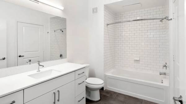 1BR/1BA Apartment · Ridgewood photo 4