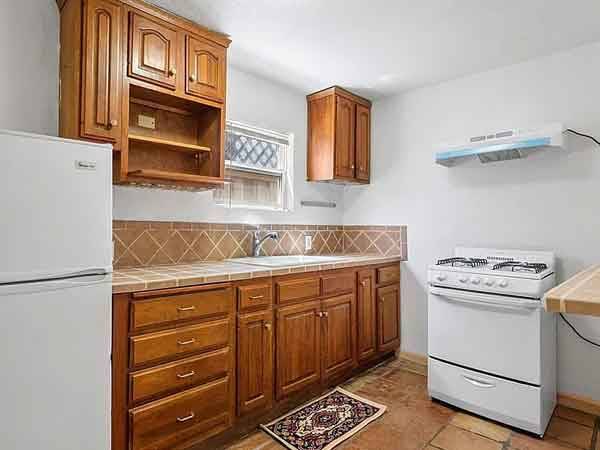1BR/1BA Apartment · Astoria photo 2