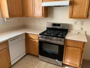 1BR/1BA Apartment on Match Point Ave · Santa Rosa photo 4