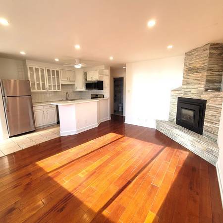 1BR/1BA Other on Kansas St · San Francisco photo 5