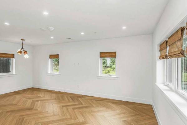 1BR/1BA Apartment · Bronx photo 4