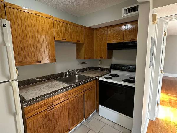 1BR/1BA Apartment · New Rochelle photo 3