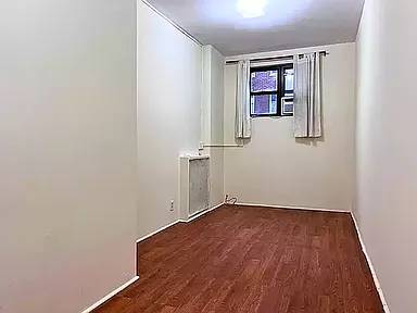 1BR/1BA Apartment · Long Island City photo 2