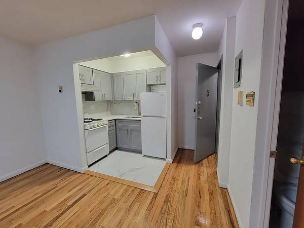 1BR/1BA Apartment · San Francisco photo 4
