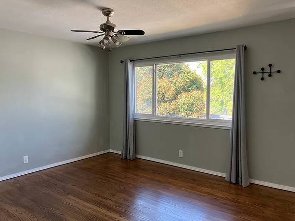 2BR/1BA Apartment on 40th Street · Emeryville photo 3