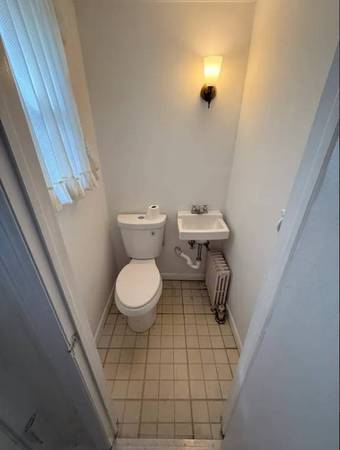 2BR/1BA Apartment · Emeryville photo 3