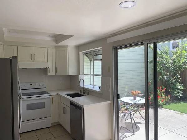 In Law Adus on Rymar Way · San Jose photo 3