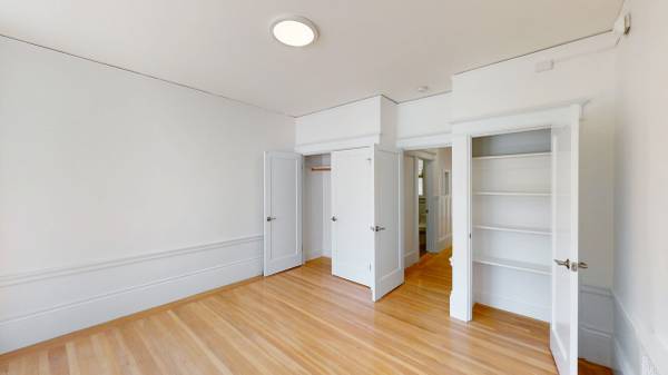 1BR/1BA Apartment on Ivy St - 7 · San Francisco photo 2