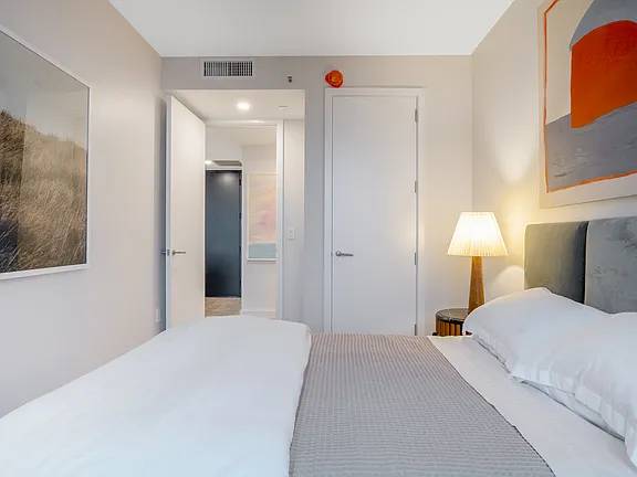 1BR/1BA Apartment · Queens Village photo 2