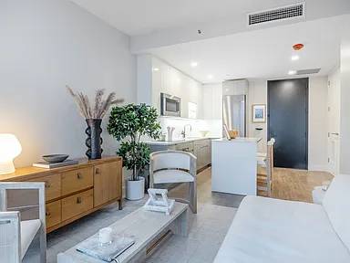 1BR/1BA Apartment · Queens Village photo 4