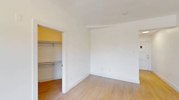 Apartments on Hermann St - 303 · San Francisco photo 5