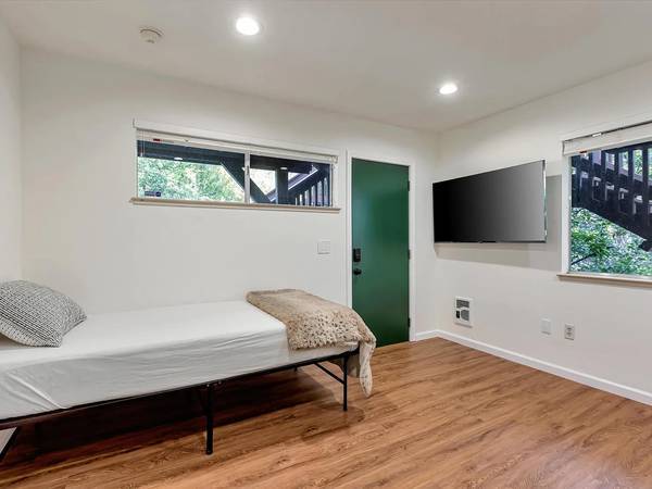 2BR/1BA Apartment · Sunnyvale photo 2