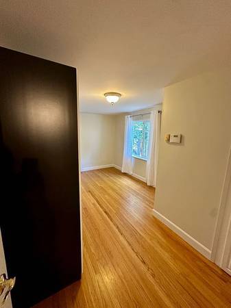 2BR/1BA Apartment · San Mateo photo 5
