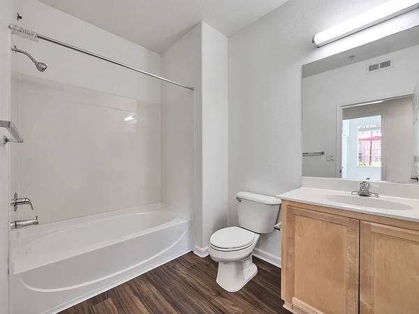 2BR/1BA Apartment · Brooklyn photo 4