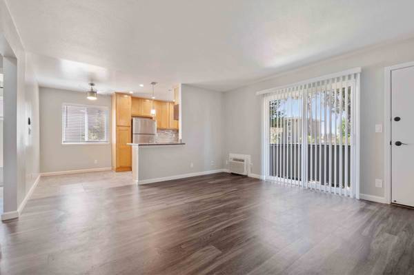 2BR/1BA Apartment · Brooklyn photo 2