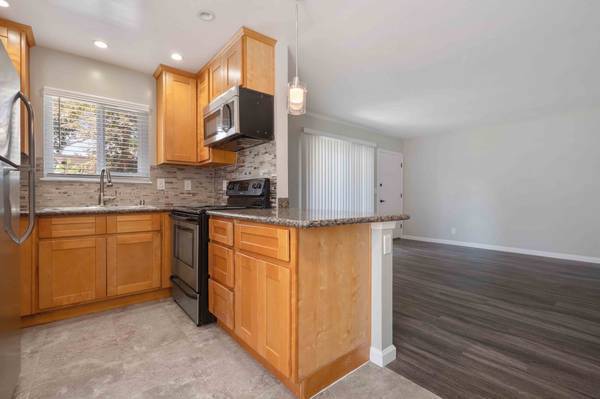 2BR/1BA Apartment · Brooklyn photo 4