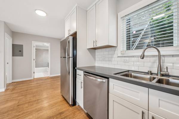 2BR/1BA Apartment · Brooklyn photo 4