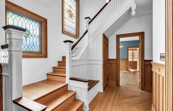 2BR/1BA Apartment · New York photo 3