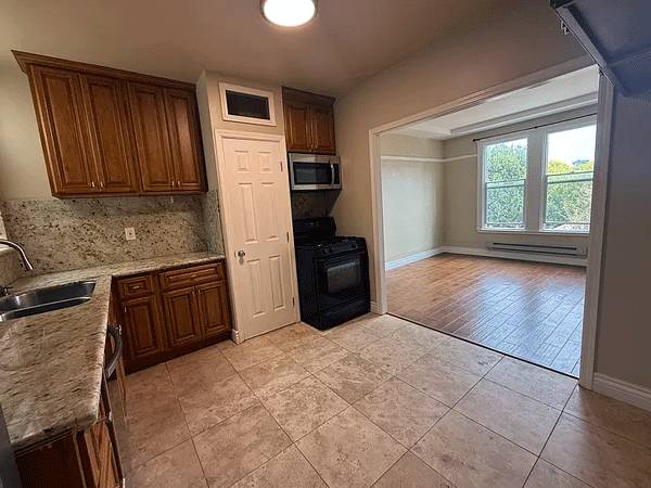 2BR/1BA Other on 8th Ave · San Francisco photo 3