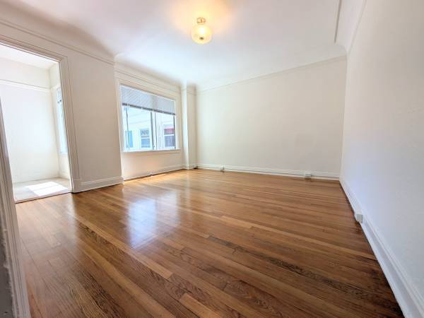 0BR/1BA Apartment · San Francisco photo 4