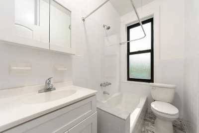 2BR/1BA Apartment · San Francisco photo 3