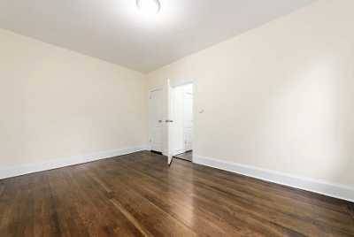 2BR/1BA Apartment · San Francisco photo 2
