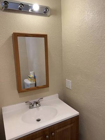 2BR/1BA Apartment · San Francisco photo 4