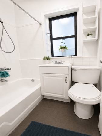 2BR/1BA Apartment · San Francisco photo 4