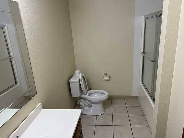 1BR/1BA Apartment · Anaheim photo 5
