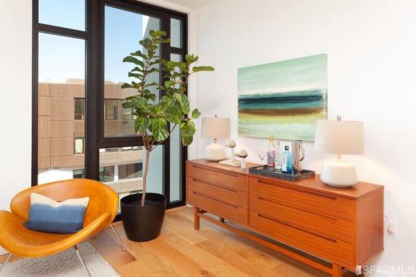 1bd/1ba Condo photo 5