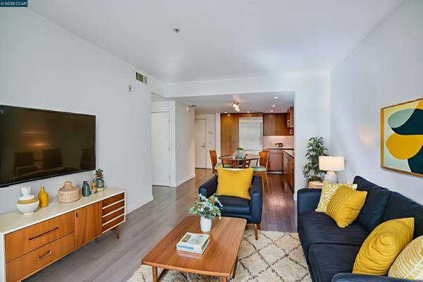 Condos on Bush Street · San Francisco photo 5