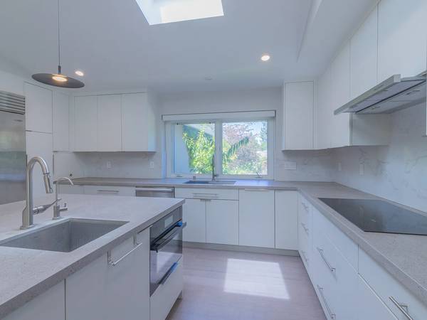 1BR/1BA Other on Lockhart Ln · Los Altos photo 5