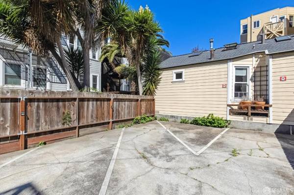 1BR/1BA Condo on Oak St · San Francisco photo 4