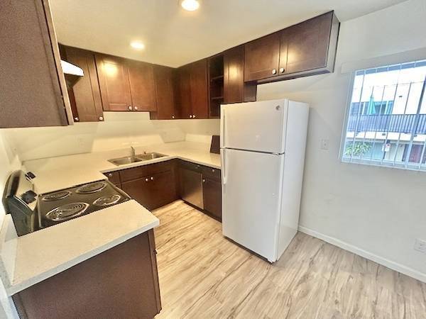 1BR/1BA Apartment · Phoenix photo 4