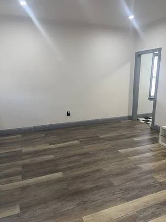 0BR/1BA Apartment on 26th Ave Near Meadow Brook · Oakland photo 4