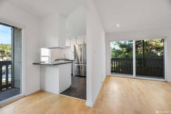 1BR/1BA Condo · Palo Alto photo 4