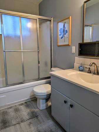 1BR/1BA Apartment · Berkeley photo 4