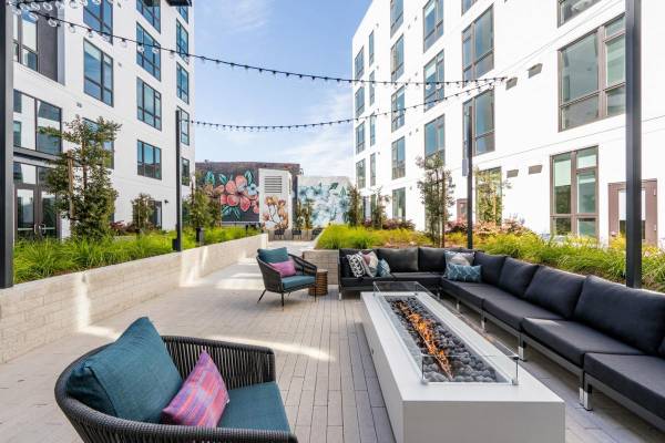 Apartments on 30th St · Oakland photo 4