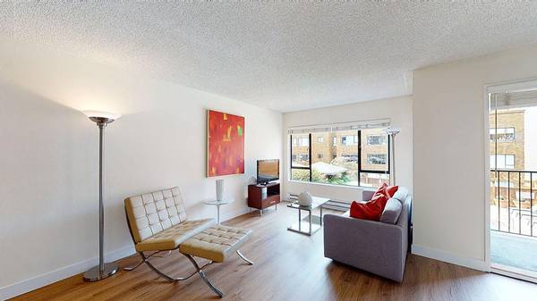 Apartments on Bay Street · San Francisco photo 2