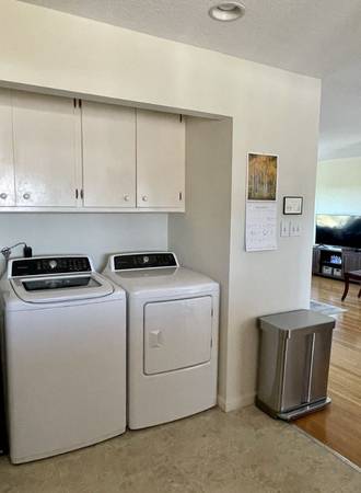3BR/2BA Duplex on Margarido Drive · Walnut Creek photo 5