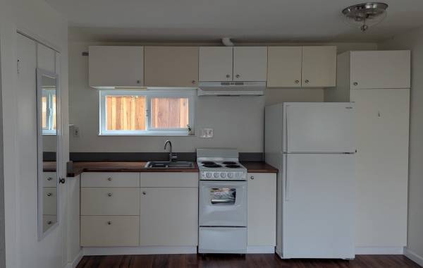 1BR/1BA Apartment · Berkeley photo 3