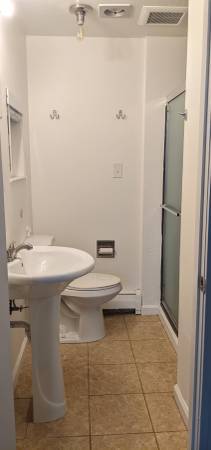 1BR/1BA Apartment · Berkeley photo 4