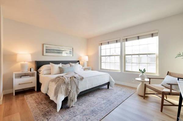1BR/1BA Townhouse on Via Laguna · San Mateo photo 5