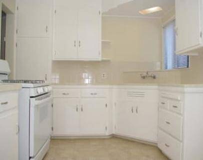 2BR/1BA Townhouse · San Leandro photo 5