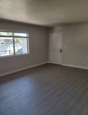 2BR/2BA Apartment · Fairfield photo 3