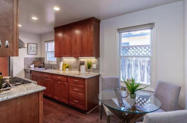 1BR/1BA Single Family House on Alexander Ave · Redwood City photo 4