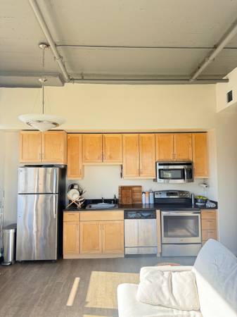 1BR/1BA Apartment on Powell St · San Francisco photo 5