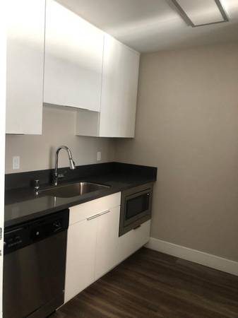 Apartments on E Hillsdale Blvd · San Mateo photo 3