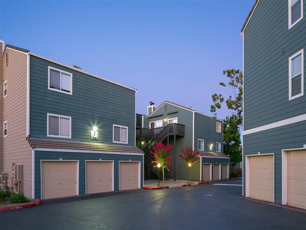 Apartments on N. Texas St · Fairfield photo 5